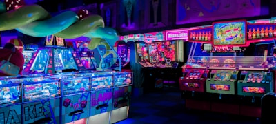 ag尊龙凯时平台多设备支持演示图，手机、平板、电脑同步观看